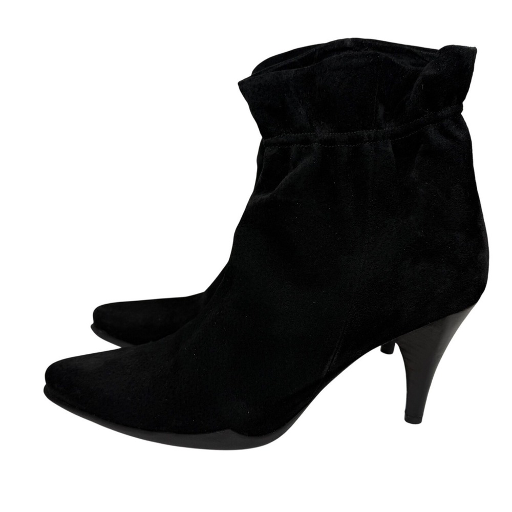 BCBGMaxAzria Suede Booties, Stopper Sie Heeled Booties, Scrunch Top, Size 8.5